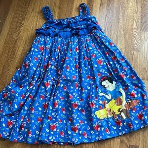 Beautiful Disney Snow White Dress